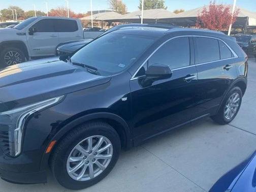 2023 Cadillac XT4 Luxury