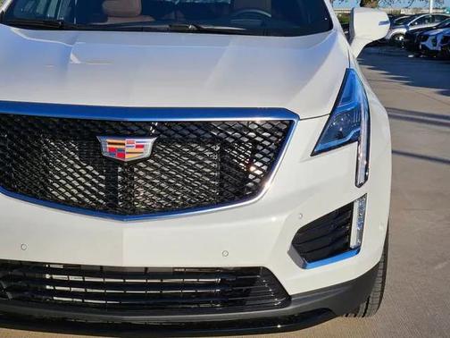 2025 Cadillac XT5 Sport
