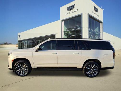 2022 Cadillac Escalade ESV Sport Platinum
