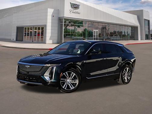 Emerald Lake Metallic 2026 Cadillac LYRIQ Luxury