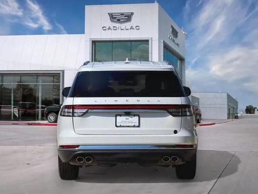 2022 Lincoln Aviator Reserve