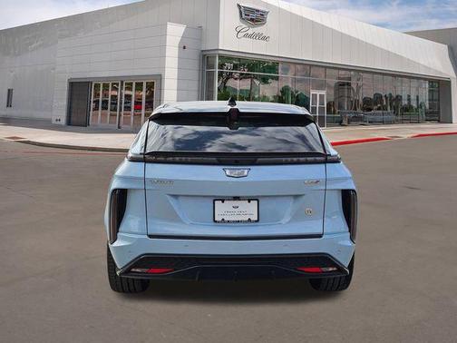 2026 Cadillac LYRIQ V Premium