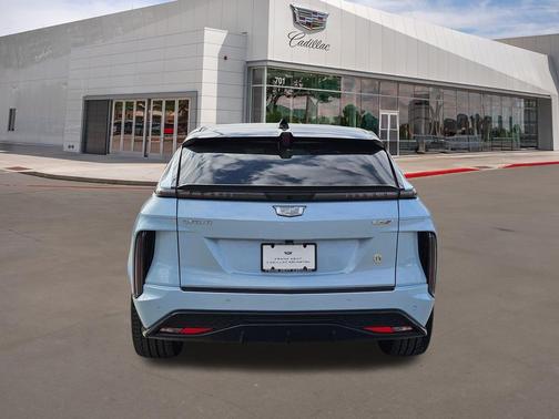 Nimbus Metallic 2026 Cadillac LYRIQ V Premium