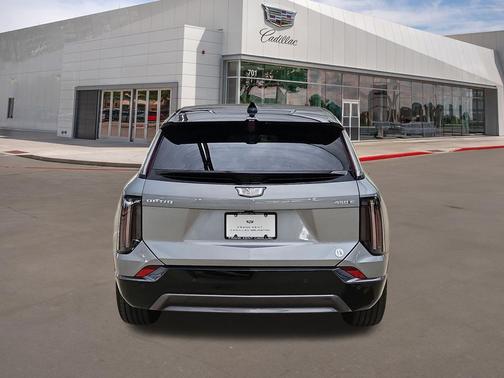 Argent Silver Metallic 2026 Cadillac OPTIQ Sport