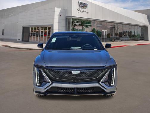 Argent Silver Metallic 2026 Cadillac LYRIQ V Premium