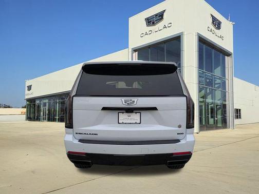 2026 Cadillac Escalade Sport Platinum