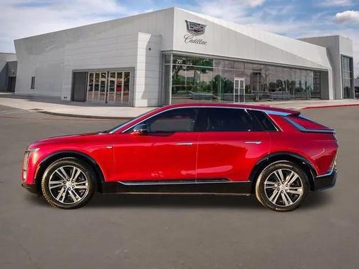 2024 Cadillac LYRIQ Luxury