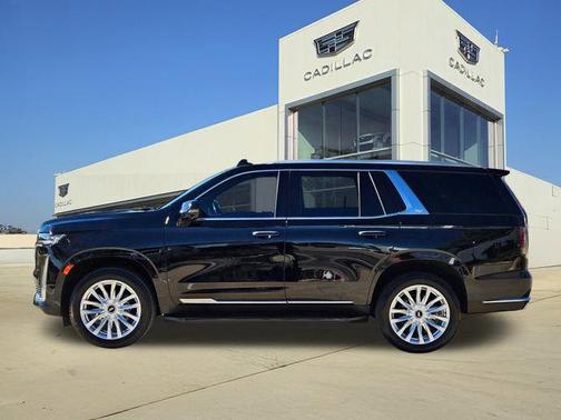 2023 Cadillac Escalade Luxury