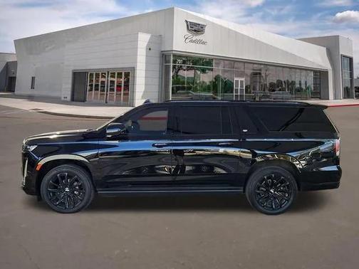 2022 Cadillac Escalade ESV Sport Platinum