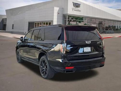 2022 Cadillac Escalade ESV Sport Platinum