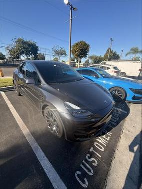 2024 Tesla Model Y Performance Dual Motor All-Wheel Drive