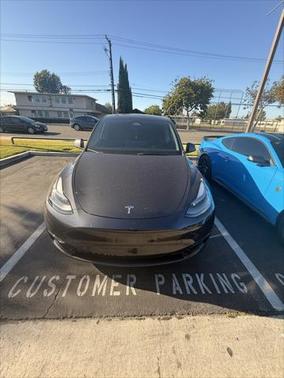 2024 Tesla Model Y Performance Dual Motor All-Wheel Drive