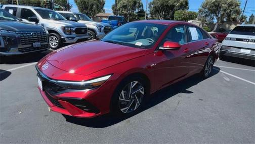 2024 Hyundai ELANTRA SEL