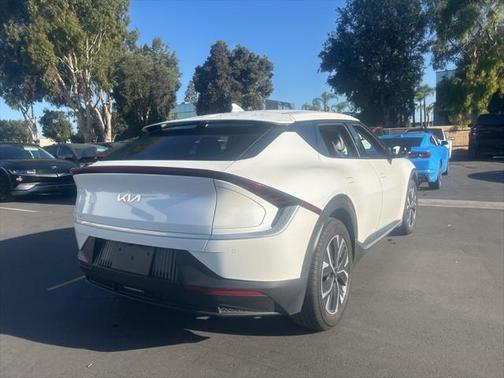2024 Kia EV6 Light