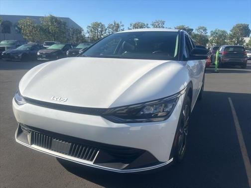 2024 Kia EV6 Light