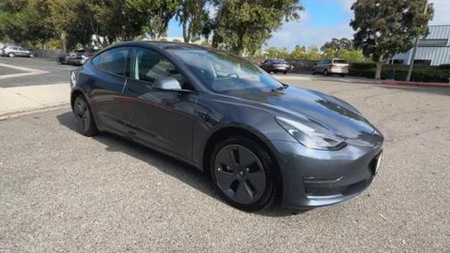 2022 Tesla Model 3 Standard Range