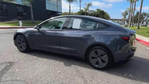 2022 Tesla Model 3 Standard Range
