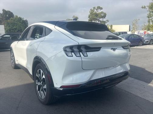 2022 Ford Mustang Mach-E Premium