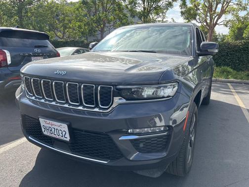2023 Jeep Grand Cherokee 4xe Base