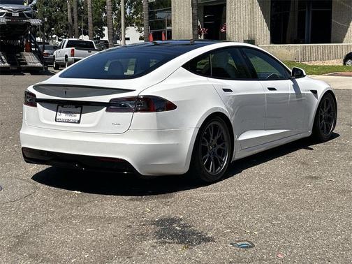2021 Tesla Model S Plaid