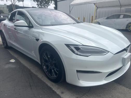 2021 Tesla Model S Plaid
