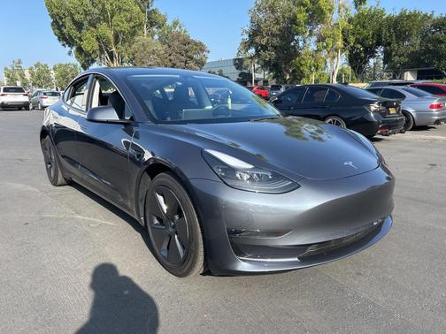 2023 Tesla Model 3 Standard Range