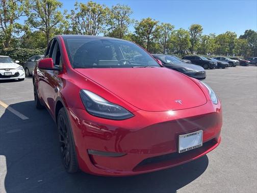 2023 Tesla Model Y Long Range Dual Motor All-Wheel Drive