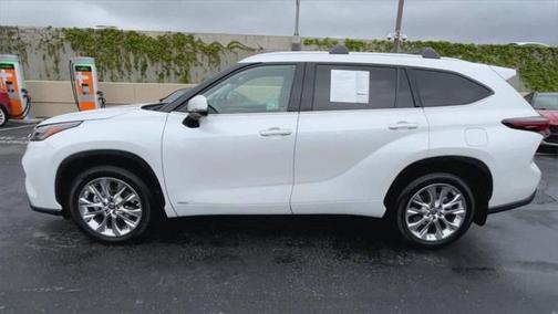 2024 Toyota Highlander Hybrid Limited