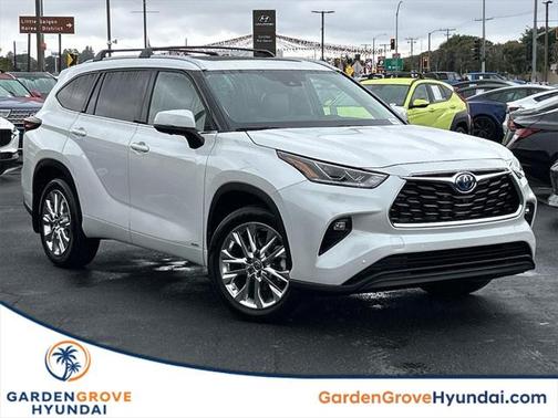 2024 Toyota Highlander Hybrid Limited