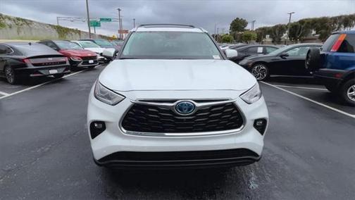 2024 Toyota Highlander Hybrid Limited