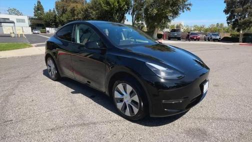 2023 Tesla Model Y RWD