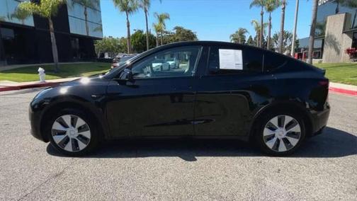 2023 Tesla Model Y RWD