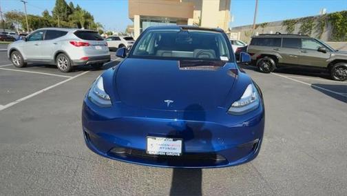 2021 Tesla Model Y Long Range Dual Motor All-Wheel Drive