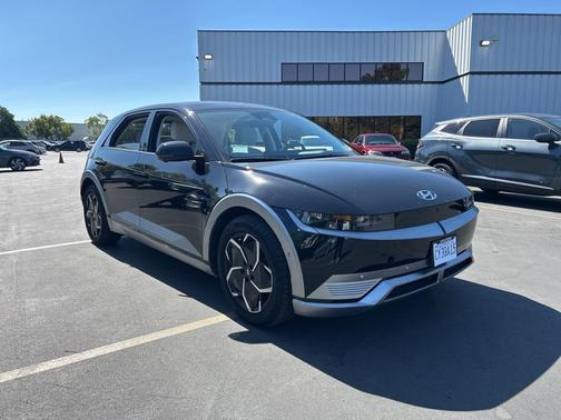 2024 Hyundai IONIQ 5 Limited