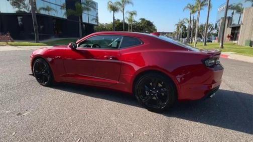 2021 Chevrolet Camaro RWD Coupe LT1