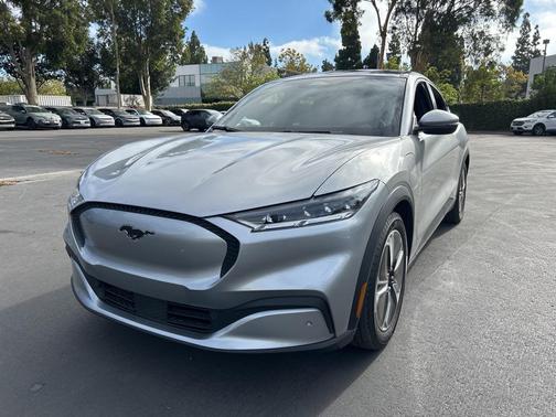 2021 Ford Mustang Mach-E Select