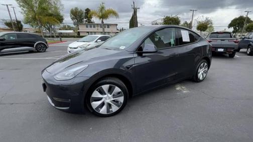 2024 Tesla Model Y Long Range Dual Motor All-Wheel Drive