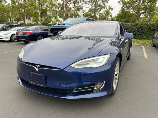 2020 Tesla Model S Long Range