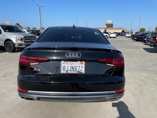 Photo 3 of 8 of 2019 Audi A4 2.0T Premium