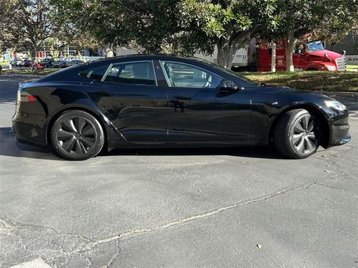 2021 Tesla Model S Long Range