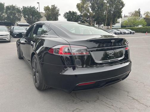 2021 Tesla Model S Long Range