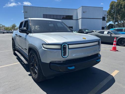 2022 Rivian R1T Launch Edition