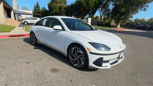 2025 Hyundai IONIQ 6 SEL