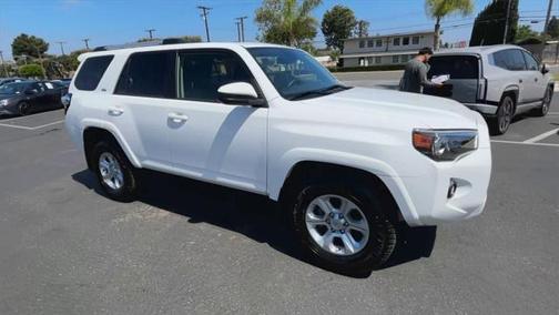 2023 Toyota 4Runner SR5