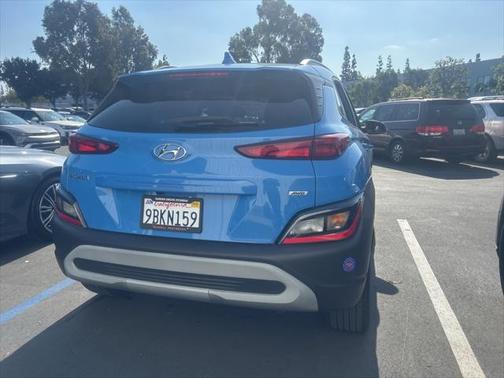 2022 Hyundai KONA SEL