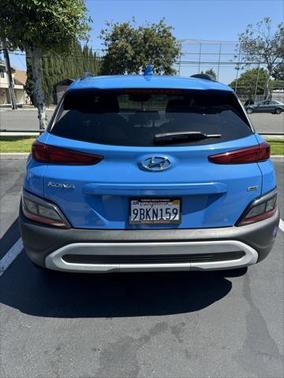 2022 Hyundai KONA SEL
