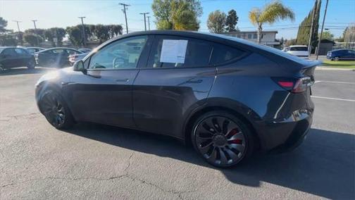 2024 Tesla Model Y Performance Dual Motor All-Wheel Drive