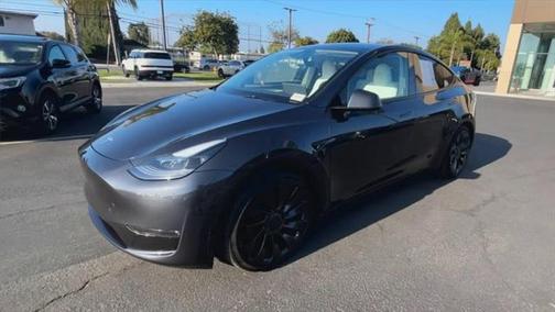 2024 Tesla Model Y Performance Dual Motor All-Wheel Drive