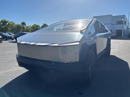 2024 Tesla Cybertruck All-Wheel Drive
