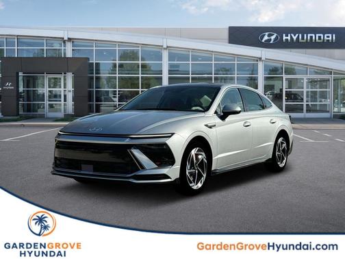 2025 Hyundai SONATA SEL